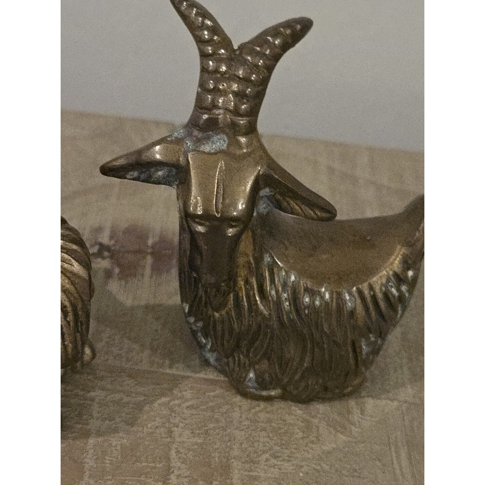 2 Vtg Brass Animals Lion & Ram Small MCM Taiwan Big Horn Sheep 3" Tall Patina - Picture 3 of 15